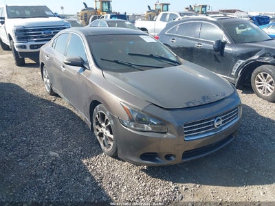 NISSAN MAXIMA 2012