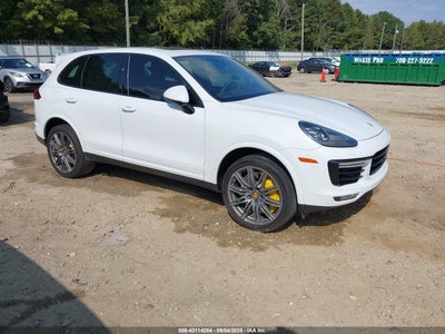 PORSCHE CAYENNE 2016
