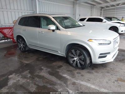 VOLVO XC90 2022