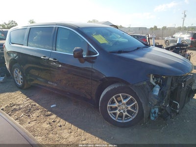CHRYSLER VOYAGER 2021