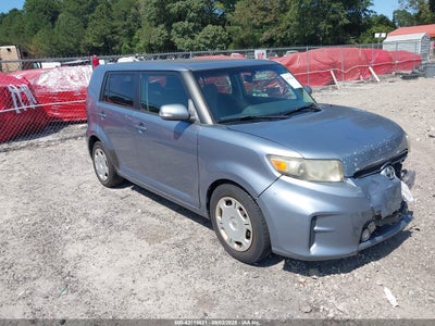 SCION XB 2011
