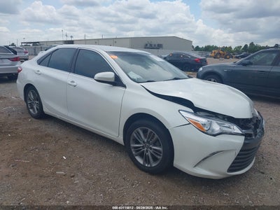 TOYOTA CAMRY 2015