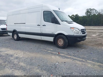 MERCEDES-BENZ SPRINTER 2500 2011