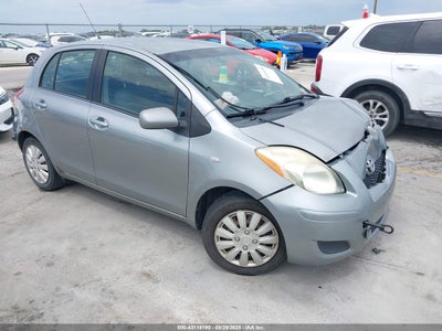 TOYOTA YARIS 2009