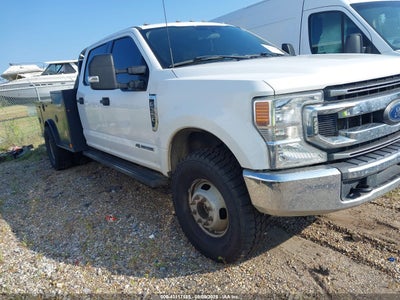 FORD F-350 CHASSIS 2022
