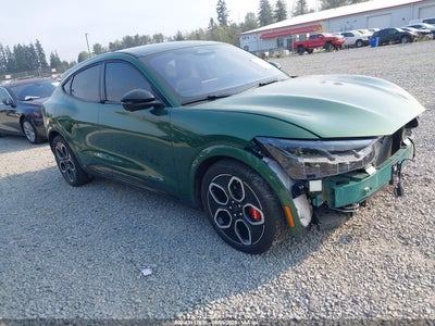 FORD MUSTANG MACH-E 2024