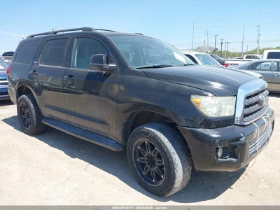 TOYOTA SEQUOIA 2013
