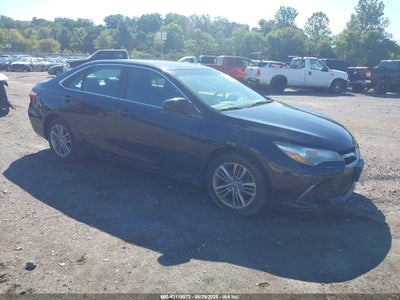 TOYOTA CAMRY 2015