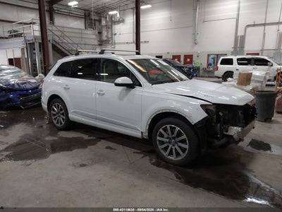 AUDI Q7 2018