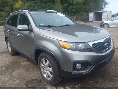 KIA SORENTO 2011