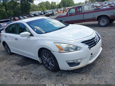 NISSAN ALTIMA 2015