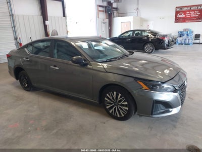 NISSAN ALTIMA 2025