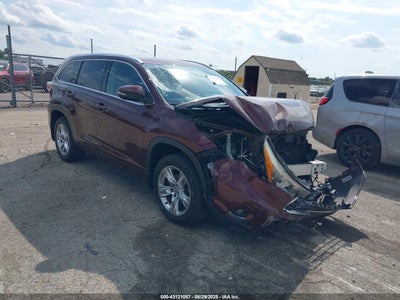 TOYOTA HIGHLANDER 2016