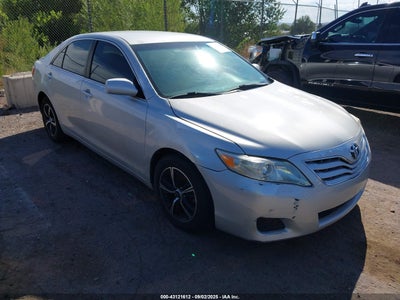 TOYOTA CAMRY 2010