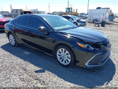 TOYOTA CAMRY 2022