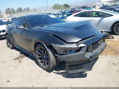 FORD MUSTANG 2024