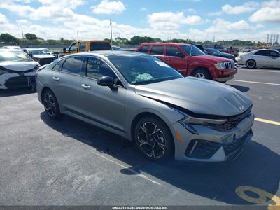 KIA K5 2025