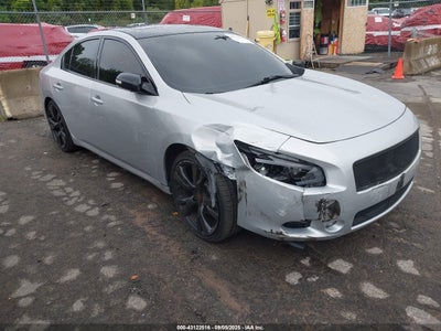 NISSAN MAXIMA 2014