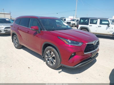 TOYOTA HIGHLANDER 2021