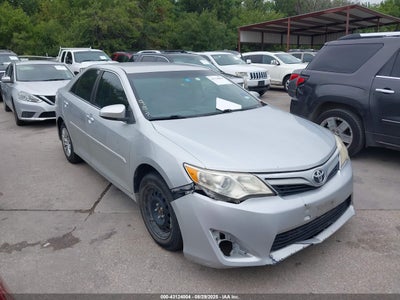 TOYOTA CAMRY 2014