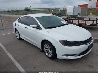CHRYSLER 200 2016