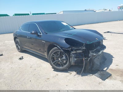 PORSCHE PANAMERA 2015