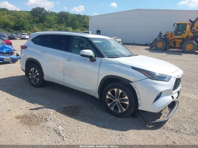 TOYOTA HIGHLANDER 2022
