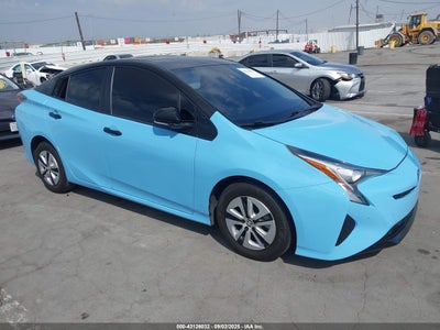 TOYOTA PRIUS 2017