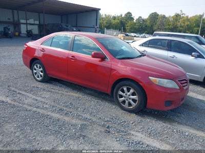 TOYOTA CAMRY 2011