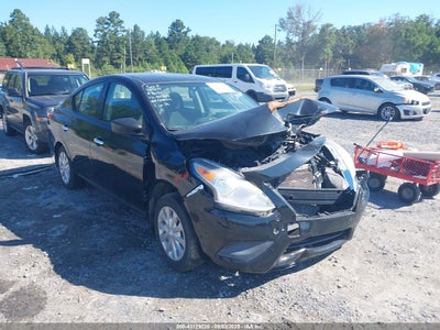 NISSAN VERSA 2015