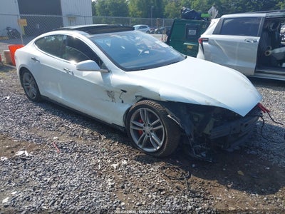 TESLA MODEL S 2015