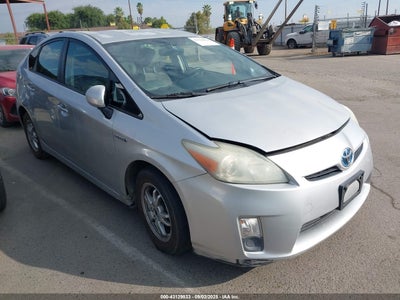 TOYOTA PRIUS 2011