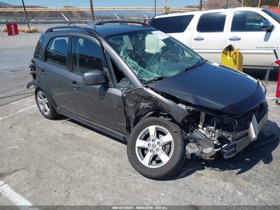 SUZUKI SX4 2011