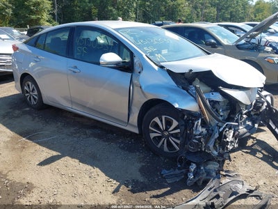 TOYOTA PRIUS PRIME 2017
