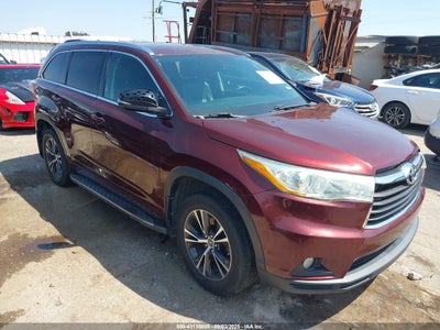 TOYOTA HIGHLANDER 2016