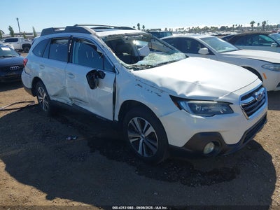 SUBARU OUTBACK 2019