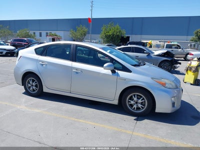TOYOTA PRIUS 2011