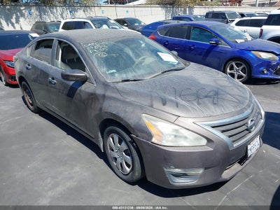 NISSAN ALTIMA 2015