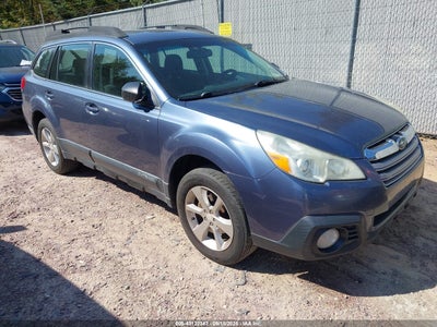 SUBARU OUTBACK 2014