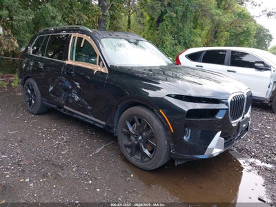 BMW X7 2025