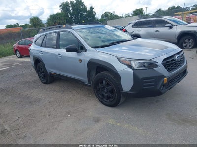 SUBARU OUTBACK 2023