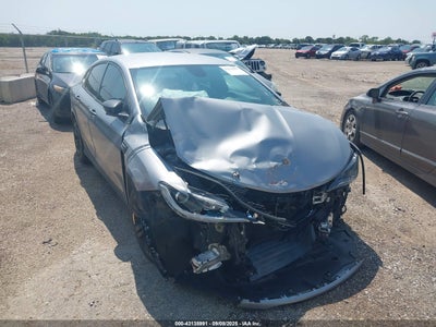 CHRYSLER 200 2015