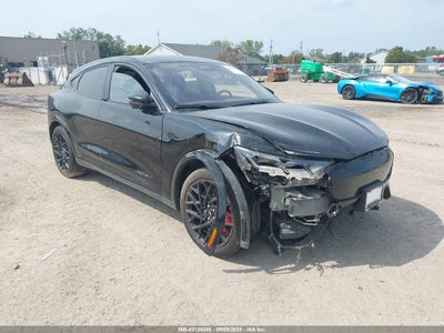 FORD MUSTANG MACH-E 2023