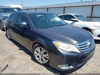 TOYOTA AVALON 2012