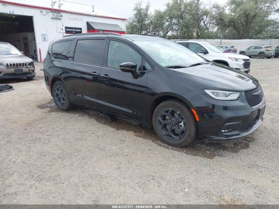 CHRYSLER PACIFICA HYBRID 2024
