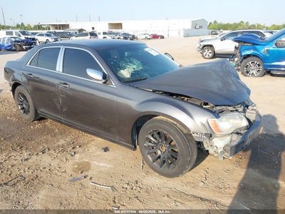 CHRYSLER 300 2013