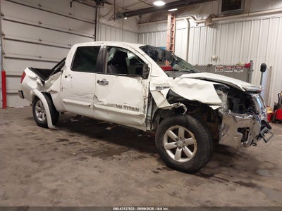 NISSAN TITAN 2012