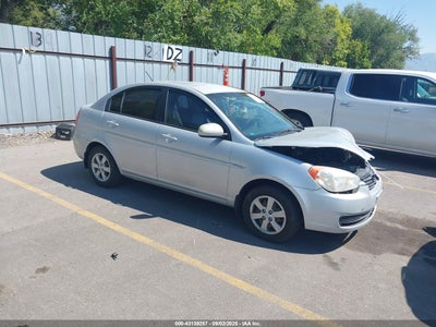 HYUNDAI ACCENT 2011