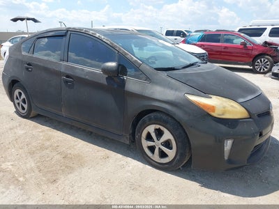 TOYOTA PRIUS 2013