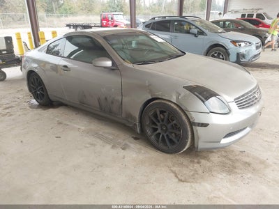 INFINITI G35 2005